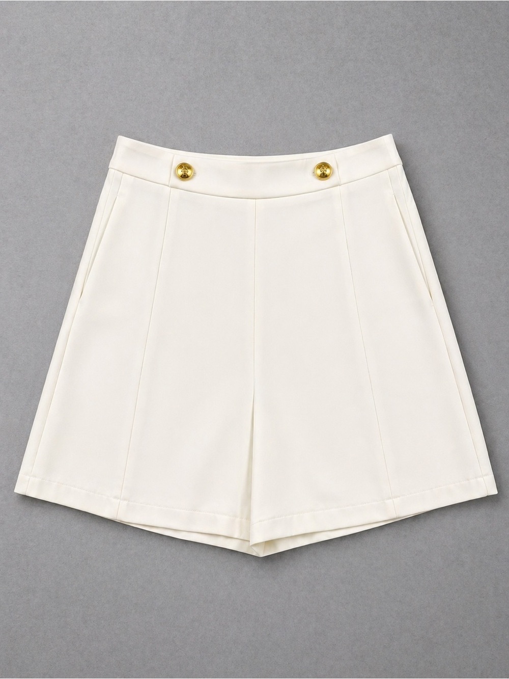 H&M Tailored Shorts Ivory Gold Crest Button Preppy Nautical Classic 4